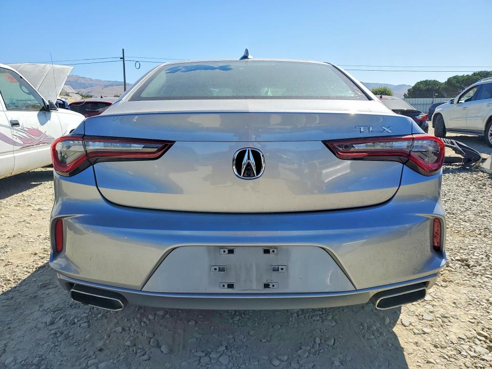 Photo 6 from auction – 2021 ACURA TLX with VIN 19UUB5F35MA015508