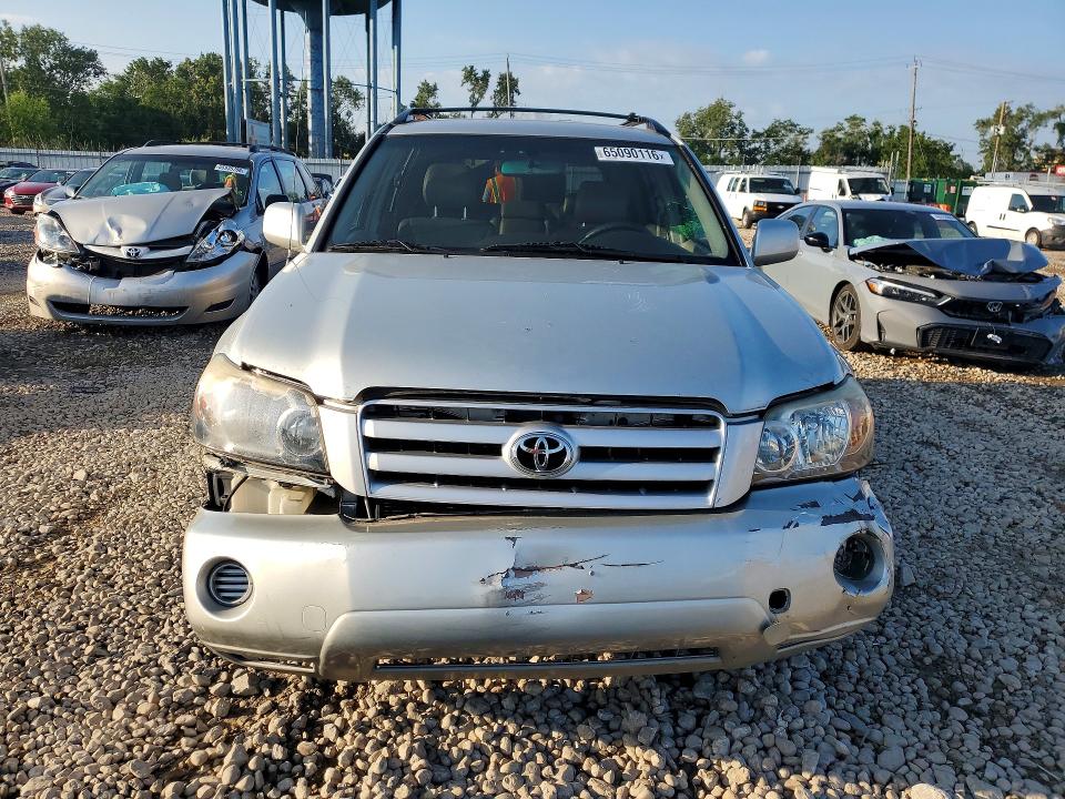 Photo 5 from auction – 2004 TOYOTA HIGHLANDER with VIN JTEEP21A340047545