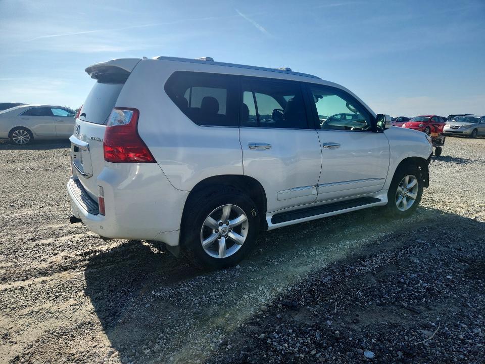 Photo 3 from auction – 2012 LEXUS GX with VIN JTJBM7FX4C5048261