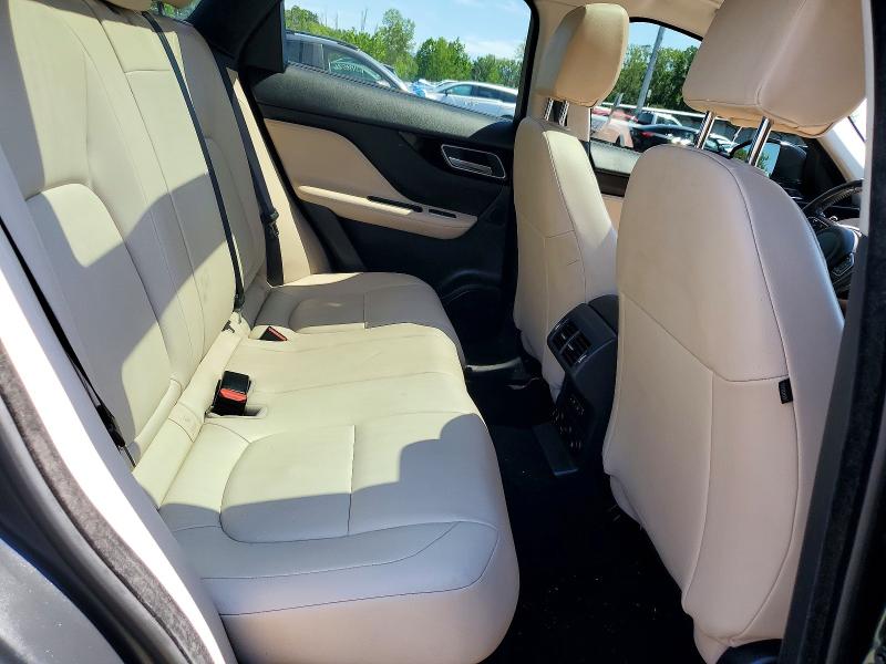 Photo 11 from auction – 2018 JAGUAR F-PACE with VIN SADCJ2FX6JA294367
