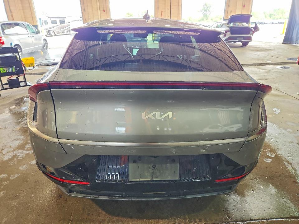 Photo 6 from auction – 2023 KIA EV6 with VIN KNDC34LA8P5130573