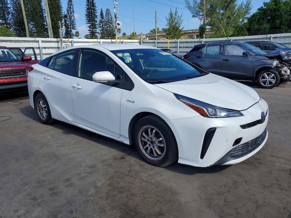Foto 4 de la subasta – 2021 TOYOTA PRIUS con VIN JTDKAMFU2M3152258