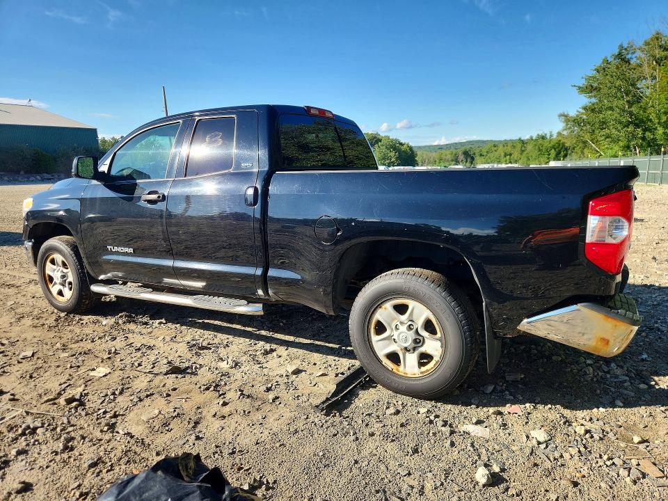 Photo 2 from auction – 2016 TOYOTA TUNDRA with VIN 5TFUM5F15GX064068