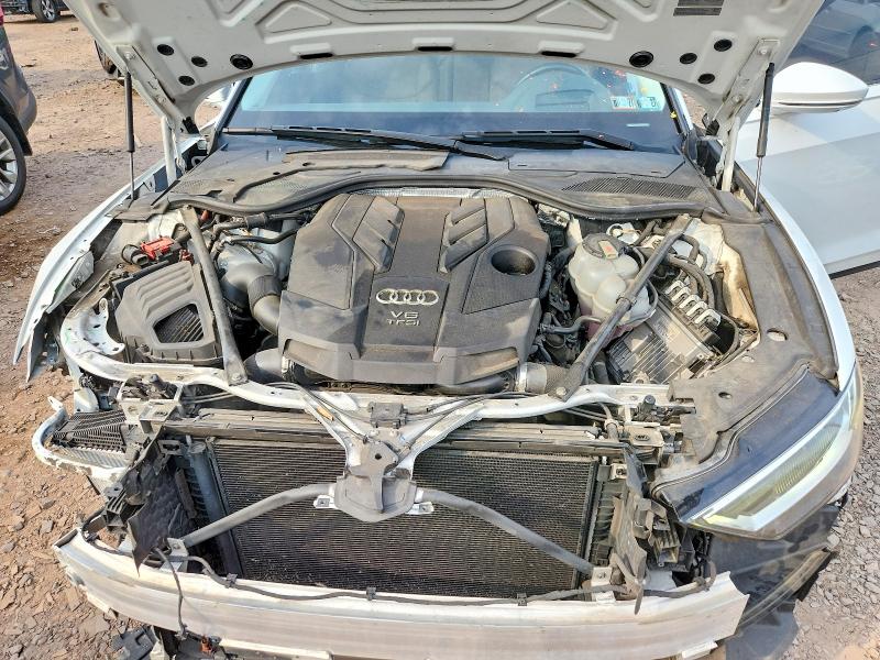 Photo 11 from auction – 2019 AUDI A8 with VIN WAU8DAF86KN011291
