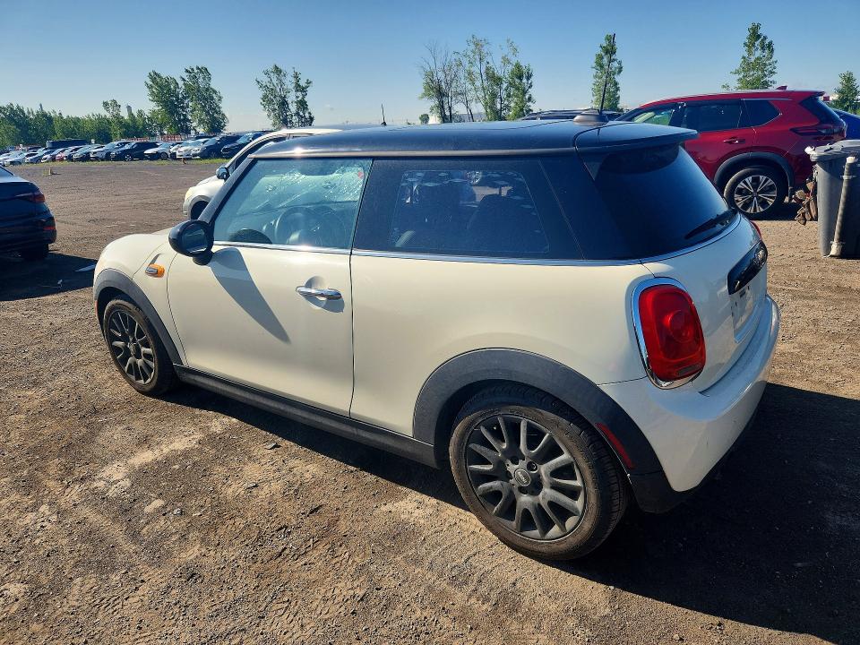 Photo 2 from auction – 2016 MINI COOPER with VIN WMWXP5C54G2D13999