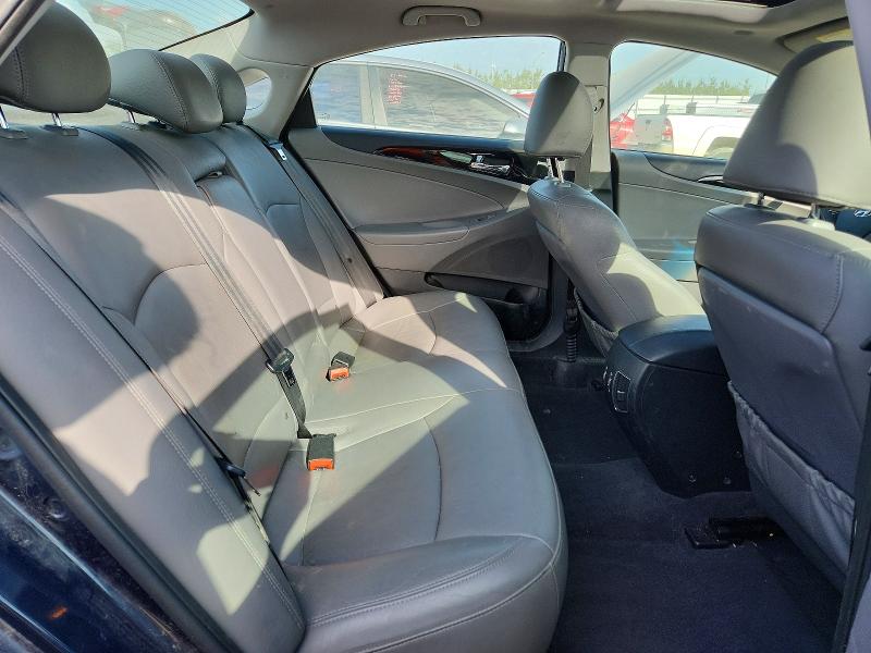 Photo 10 from auction – 2011 HYUNDAI SONATA with VIN 5NPEC4AC7BH286562