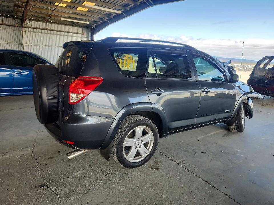 Photo 3 from auction – 2007 TOYOTA RAV4 with VIN JTMZD32V275039837