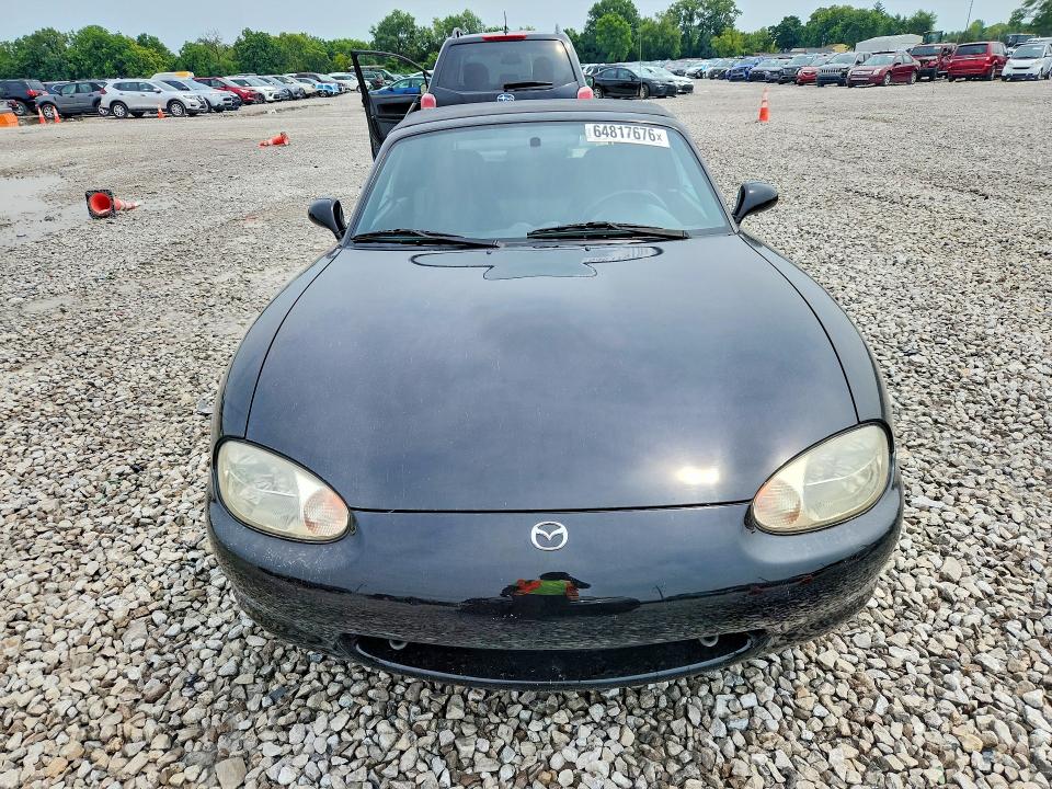 Photo 5 from auction – 1999 MAZDA MX-5 MIATA with VIN JM1NB3533X0102407