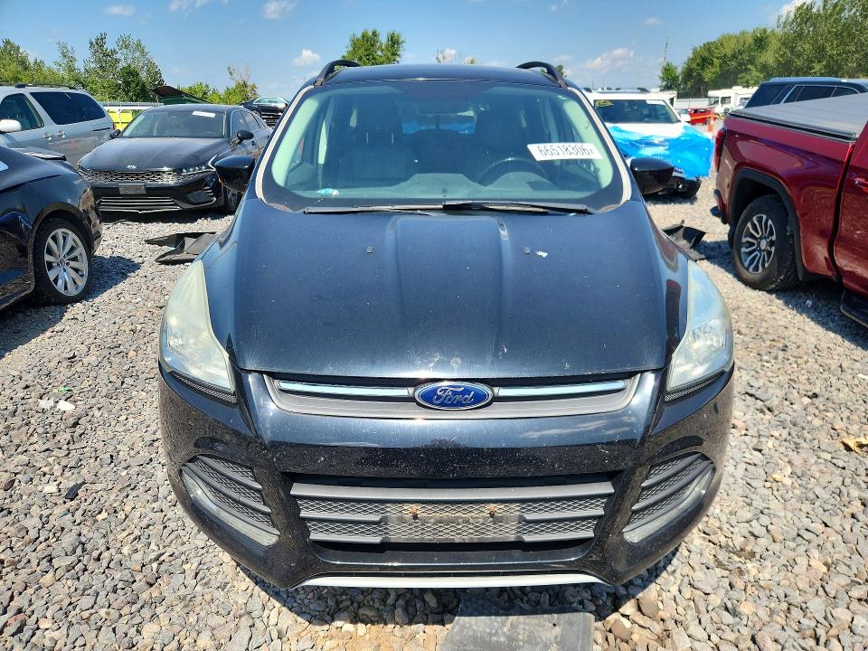Photo 5 from auction – 2016 FORD ESCAPE with VIN 1FMCU9GX4GUA82368