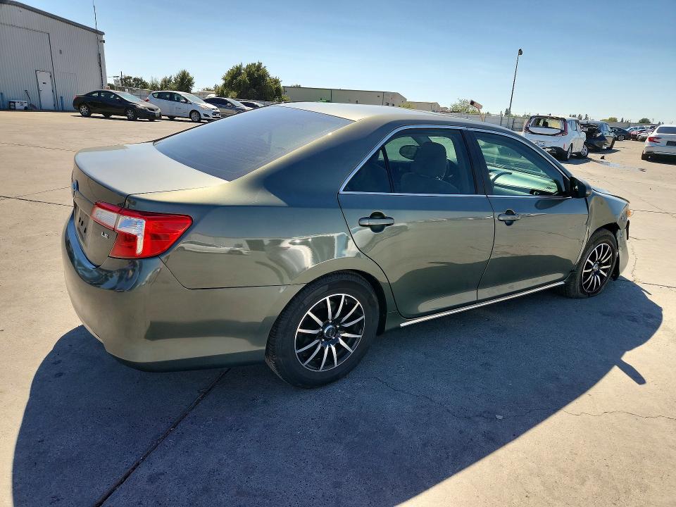 Photo 3 from auction – 2012 TOYOTA CAMRY with VIN 4T1BF1FK1CU529133