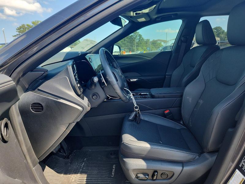 Photo 7 from auction – 2025 LEXUS RX 350 with VIN JTJCHMAA5S2034427