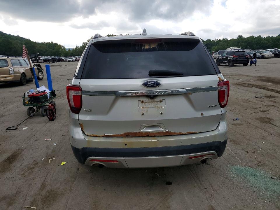 Photo 6 from auction – 2016 FORD EXPLORER with VIN 1FM5K8D87GGD19942