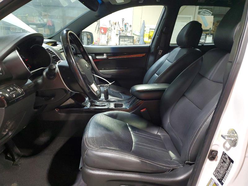 Photo 7 from auction – 2015 KIA SORENTO with VIN 5XYKWDA74FG581063