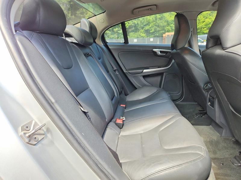 Photo 10 from auction – 2015 VOLVO S60 with VIN YV126MFCXF1313764