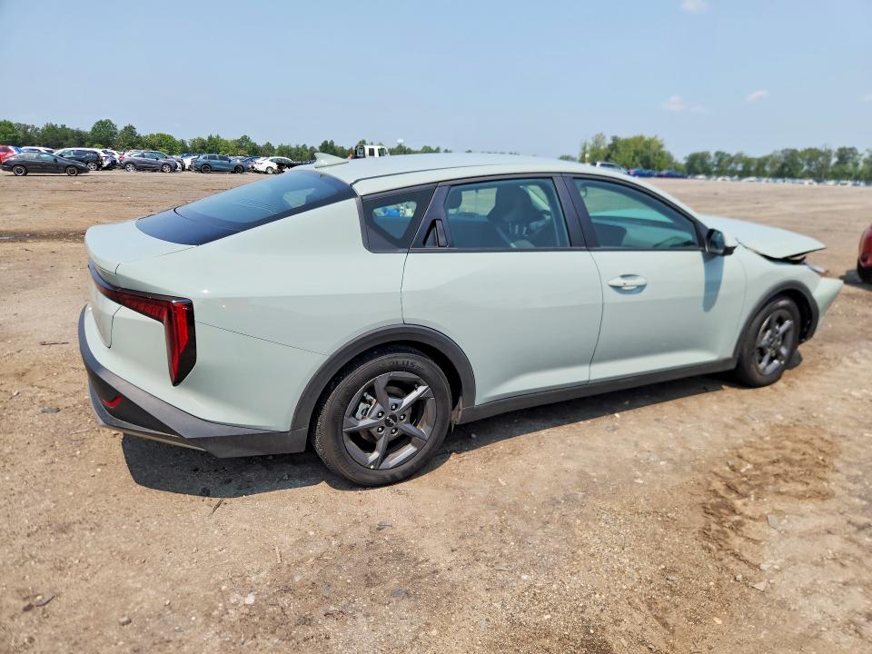 Photo 3 from auction – 2025 KIA K4 with VIN 3KPFT4DE2SE177111