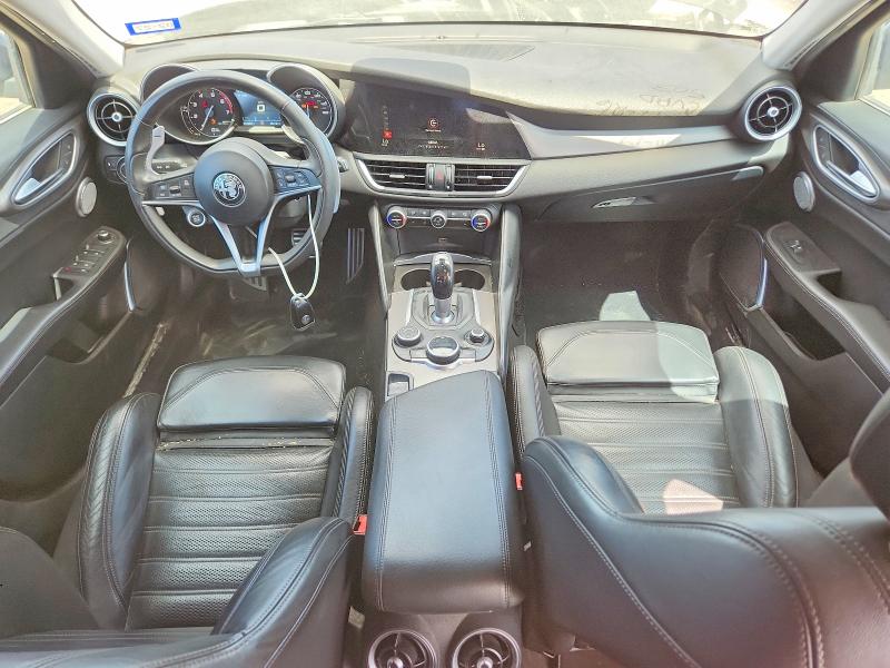 صورة رقم 8 من المزاد - 2018 ALFA ROMEO GIULIA مع VIN ZARFAECN6J7576346
