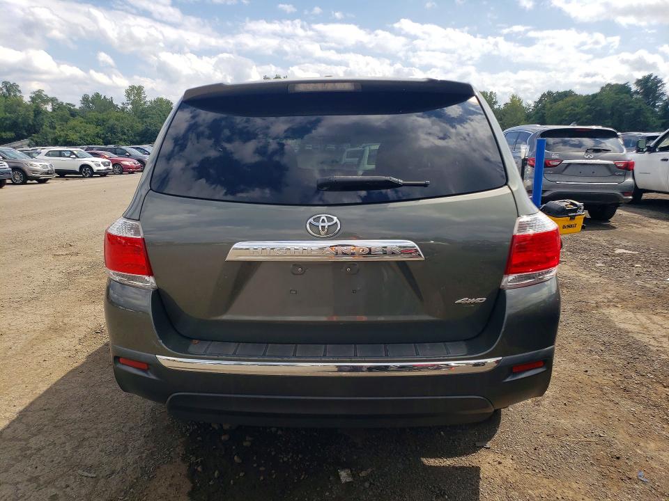 Photo 6 from auction – 2012 TOYOTA HIGHLANDER with VIN 5TDBK3EH8CS144142