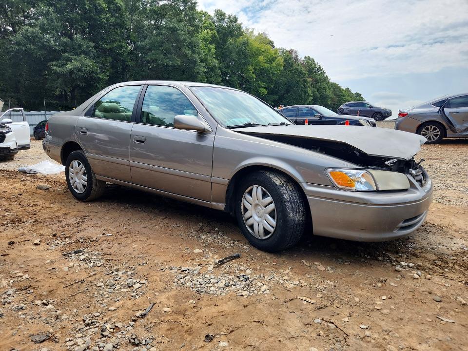 Photo 4 from auction – 2000 TOYOTA CAMRY with VIN 4T1BF22K6YU110200