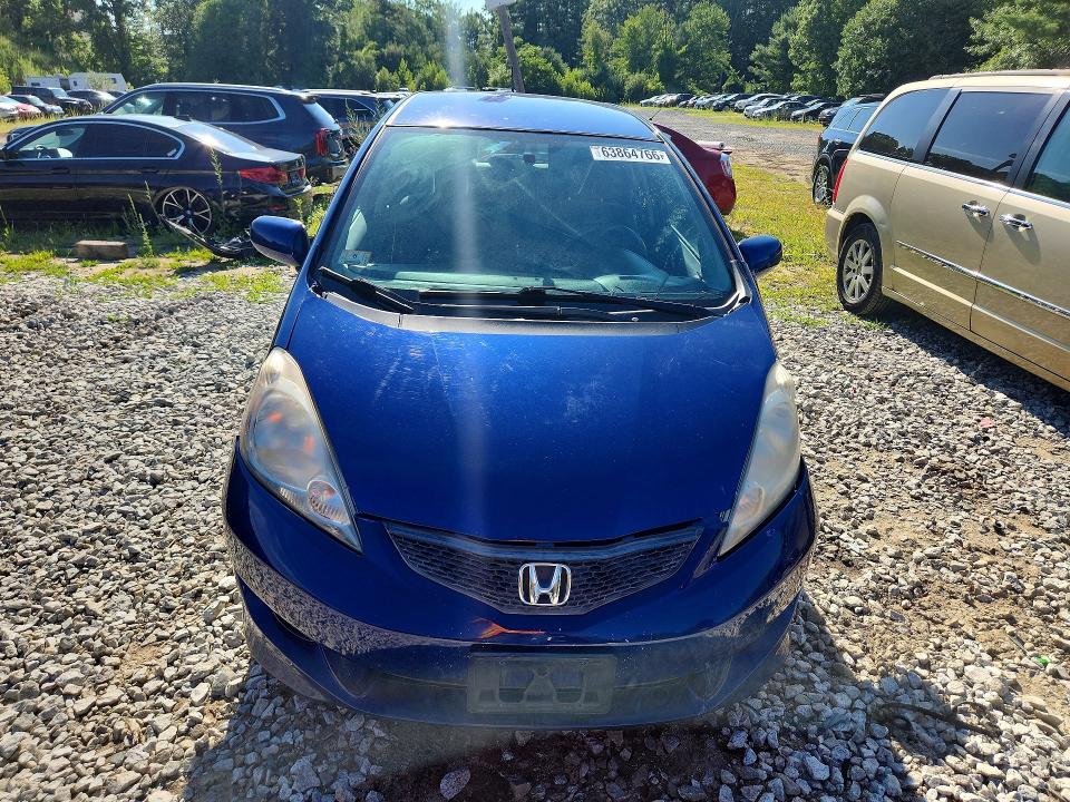 Photo 5 from auction – 2011 HONDA FIT with VIN JHMGE8H52BC019146