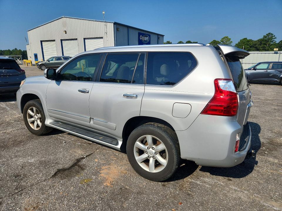 Photo 2 from auction – 2013 LEXUS GX with VIN JTJBM7FX1D5051216