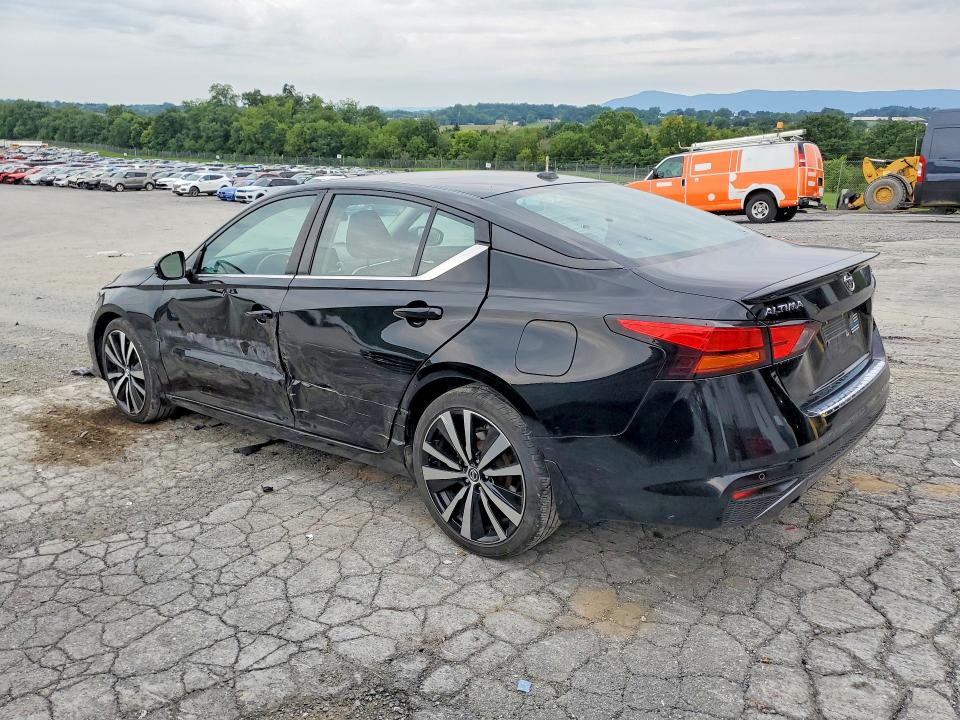 Photo 2 from auction – 2021 NISSAN ALTIMA with VIN 1N4BL4CVXMN364066