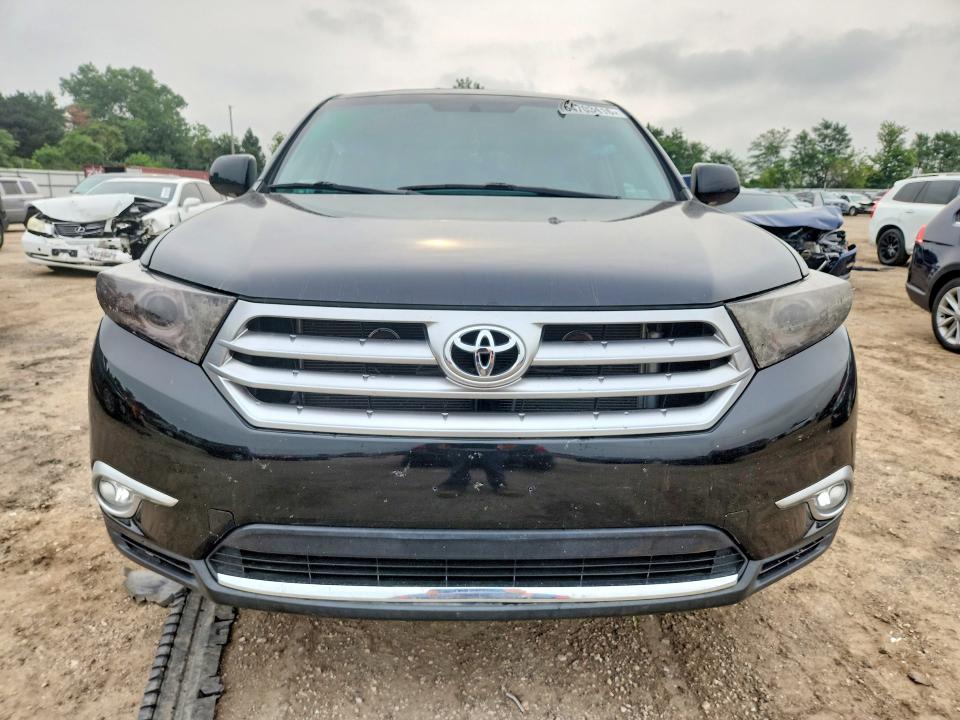 Photo 5 from auction – 2012 TOYOTA HIGHLANDER with VIN 5TDDK3EH6CS136677