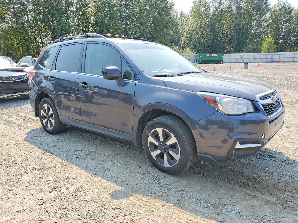 Photo 4 from auction – 2017 SUBARU FORESTER with VIN JF2SJALC8HH484449