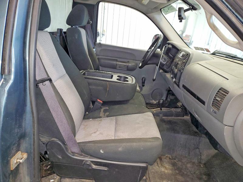 Photo 10 from auction – 2009 CHEVROLET SILVERADO with VIN 1GCEK14X39Z155003