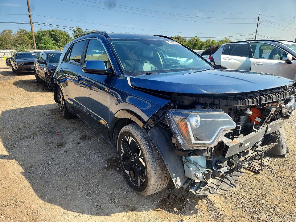 Photo 4 from auction – 2023 KIA NIRO with VIN KNDCR3L12P5046242
