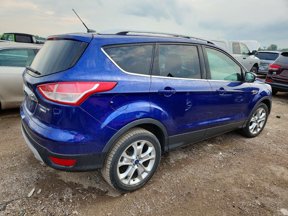 Photo 3 from auction – 2014 FORD ESCAPE with VIN 1FMCU9J99EUA69087