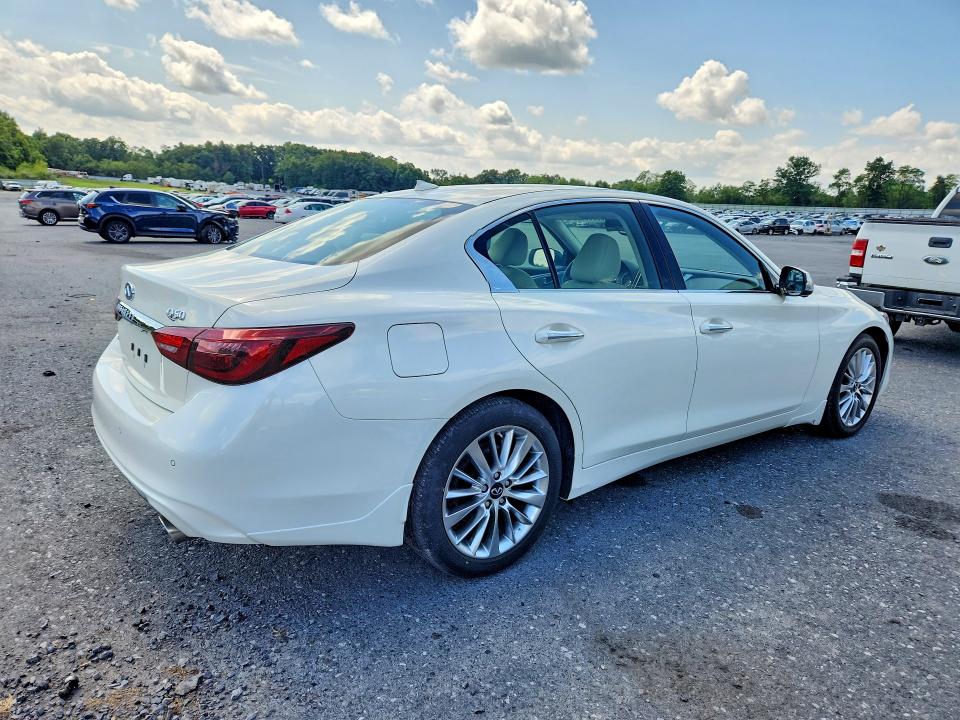 Photo 3 from auction – 2021 INFINITI Q50 with VIN JN1EV7BR8MM752848
