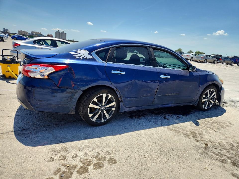 Photo 3 from auction – 2016 NISSAN ALTIMA with VIN 1N4AL3AP4GC186813