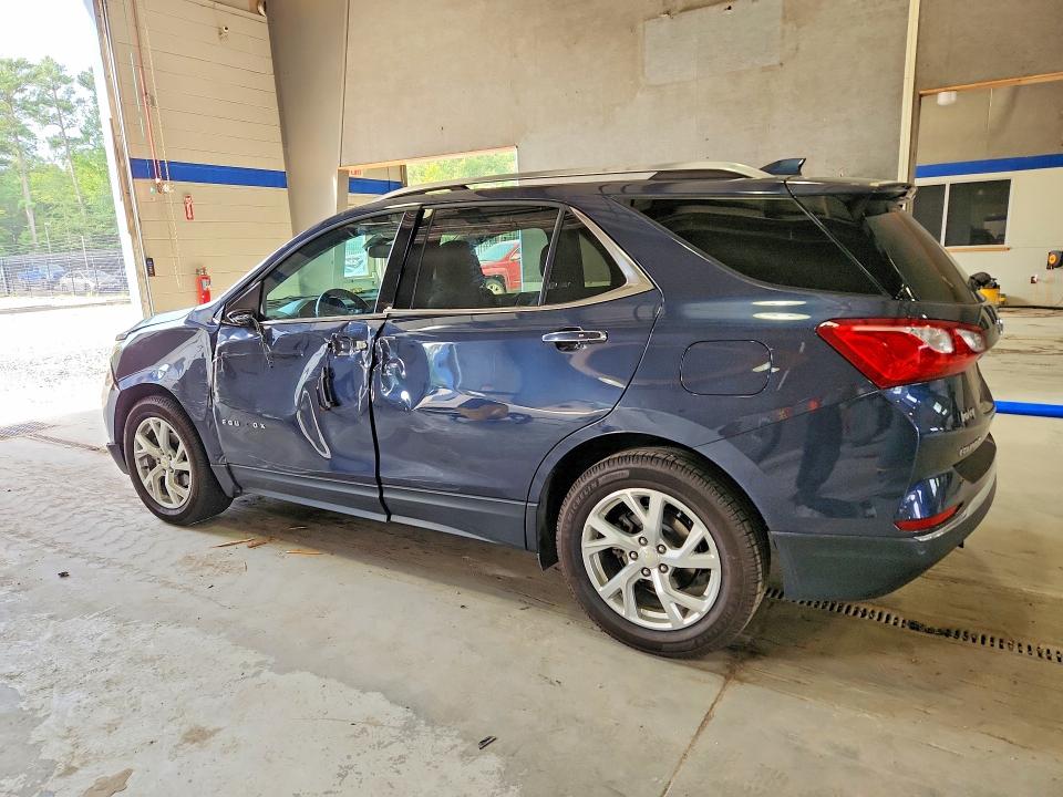 Photo 2 from auction – 2018 CHEVROLET EQUINOX with VIN 3GNAXMEV2JS538924