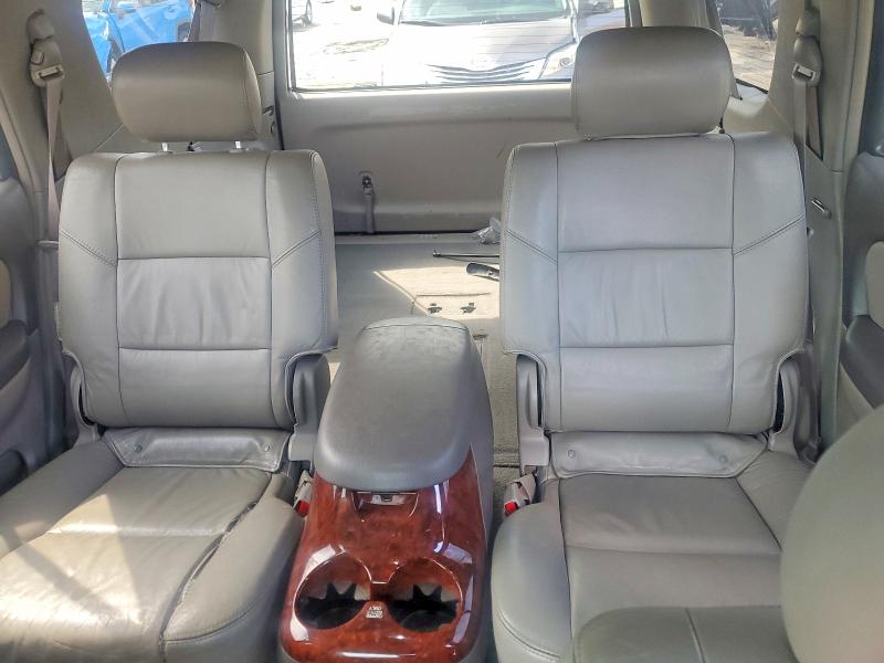 Photo 10 from auction – 2006 TOYOTA SEQUOIA with VIN 5TDZT38A96S274056
