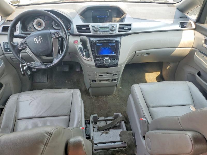 Photo 8 from auction – 2015 HONDA ODYSSEY with VIN 5FNRL5H68FB112060