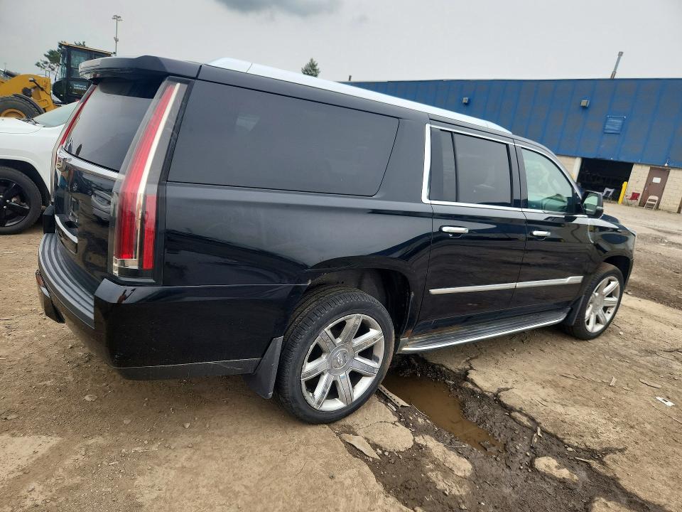 Photo 3 from auction – 2016 CADILLAC ESCALADE with VIN 1GYS4HKJ7GR211892
