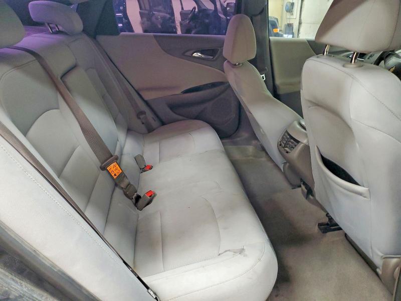 Photo 10 from auction – 2017 CHEVROLET MALIBU with VIN 1G1ZE5ST4HF102819