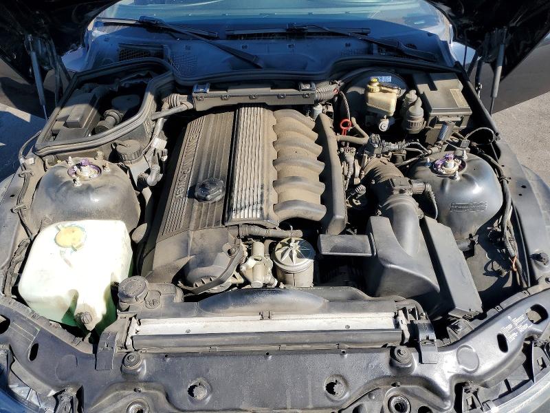 Photo 11 from auction – 2000 BMW M with VIN WBSCK9347YLC90415