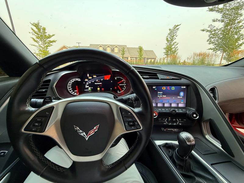 Photo 9 from auction – 2015 CHEVROLET CORVETTE with VIN 1G1YA2D78F5108969