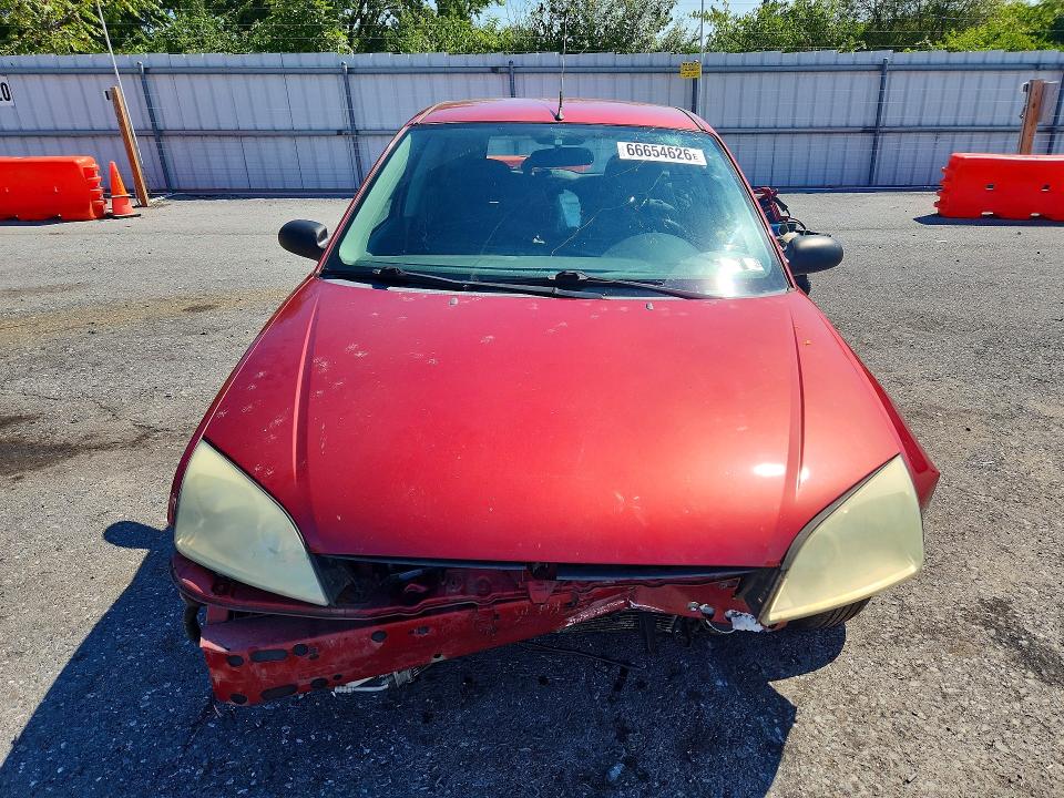 Photo 5 from auction – 2005 FORD FOCUS with VIN 3FAHP37N45R115120