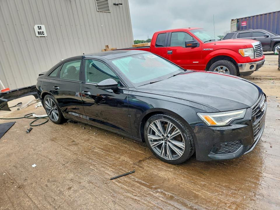 Photo 4 from auction – 2021 AUDI A6 with VIN WAUE8AF21MN028604