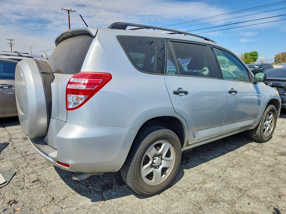 Photo 3 from auction – 2010 TOYOTA RAV4 with VIN JTMKF4DV9A5024144