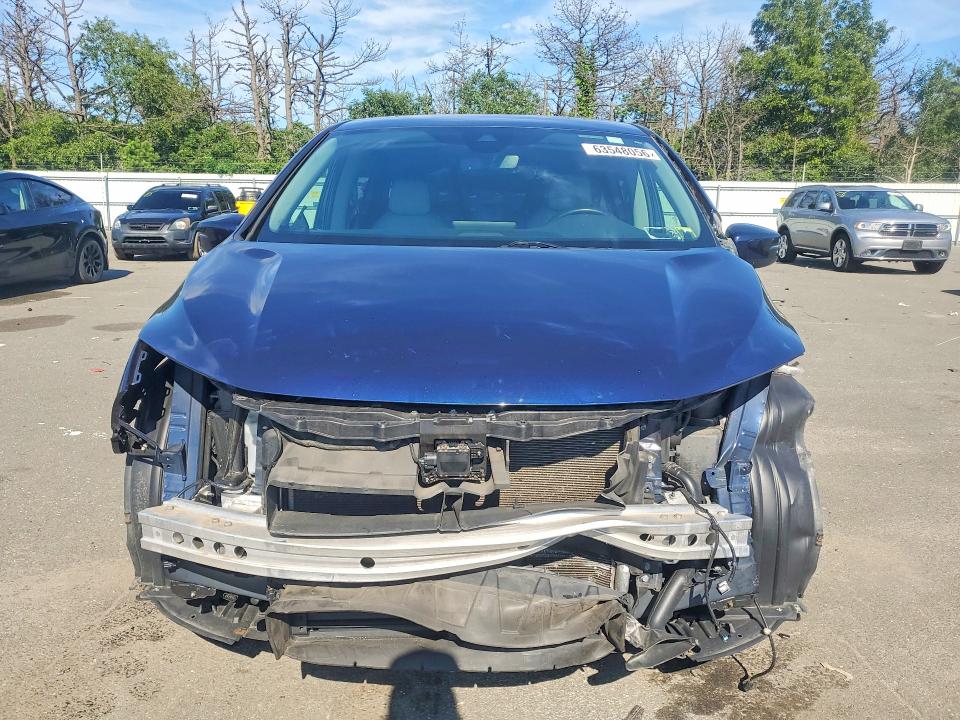 Photo 5 from auction – 2022 HONDA ODYSSEY with VIN 5FNRL6H79NB020307