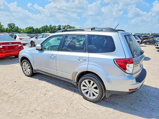 Photo 2 from auction – 2013 SUBARU FORESTER with VIN JF2SHADC7DH411108