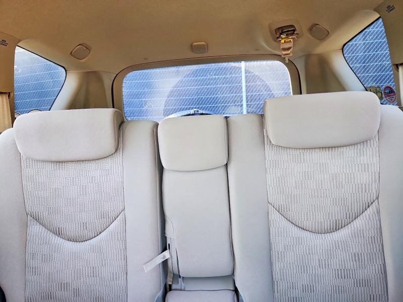 Photo 10 from auction – 2010 TOYOTA RAV4 with VIN 2T3ZF4DV0AW052003