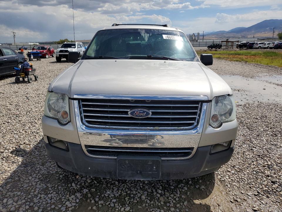 Photo 5 from auction – 2006 FORD EXPLORER with VIN 1FMEU73E06UB51346