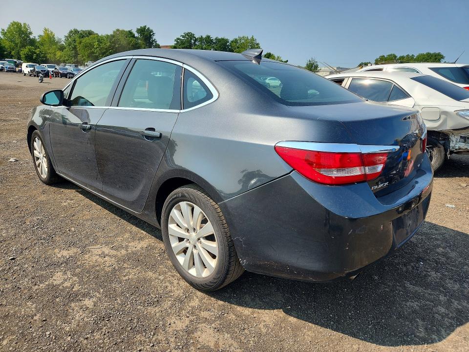 Photo 2 from auction – 2016 BUICK VERANO with VIN 1G4PP5SK5G4102009