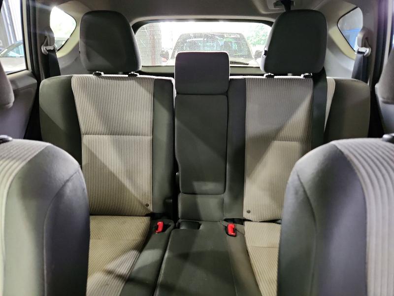 Photo 10 from auction – 2013 TOYOTA RAV4 with VIN JTMBFREV6D5012534