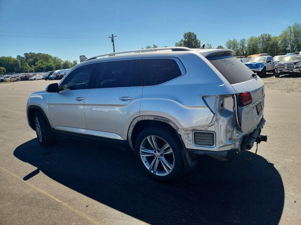 Снимка 2 от търг – 2018 VOLKSWAGEN ATLAS с VIN 1V2NR2CAXJC572249