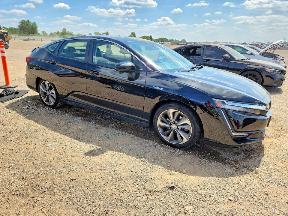 Photo 4 from auction – 2018 HONDA CLARITY with VIN JHMZC5F35JC000930